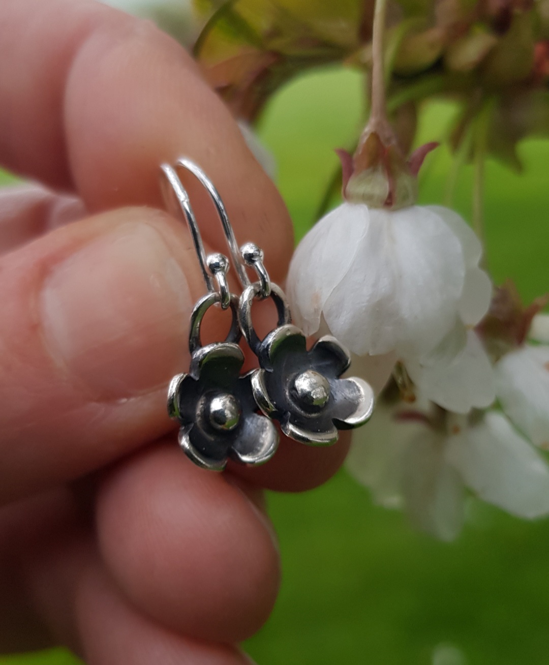 Little Flower Drop Earrings – Silverpickle