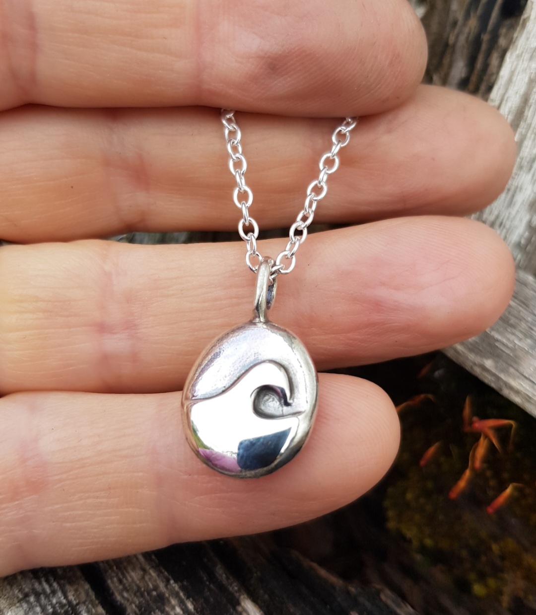 Ocean Wave Pebble Necklace - Image 5
