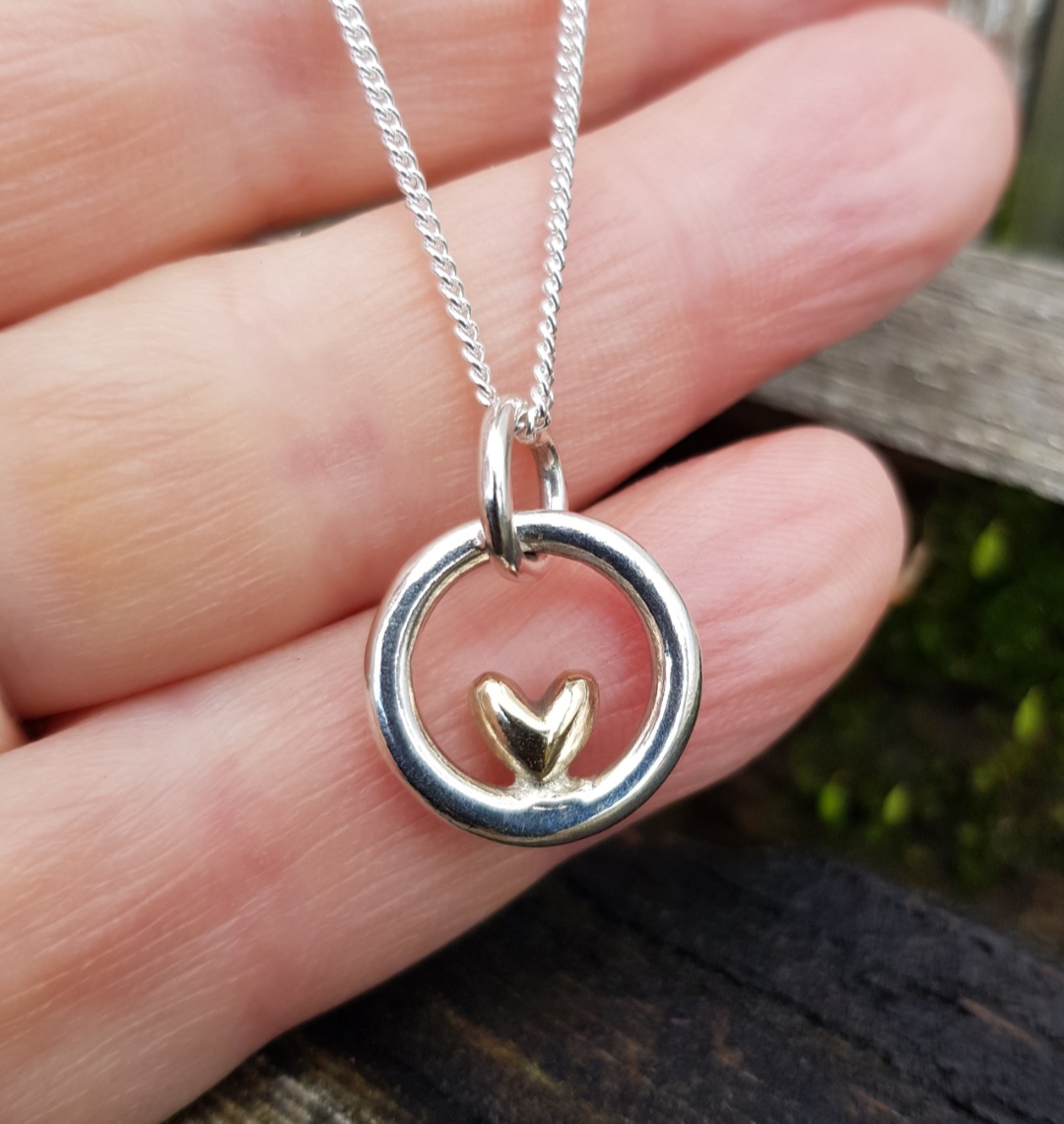 Obelisk Circle Necklace - Image 4