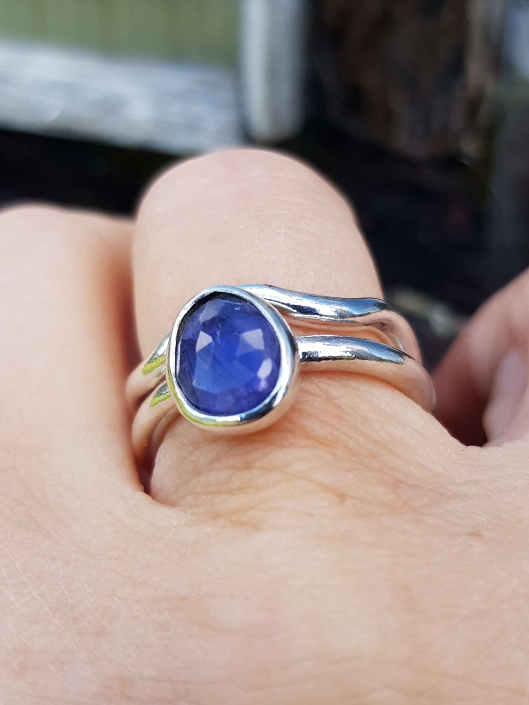 Iolite Squiggle Ring Duo - size Q - Image 8