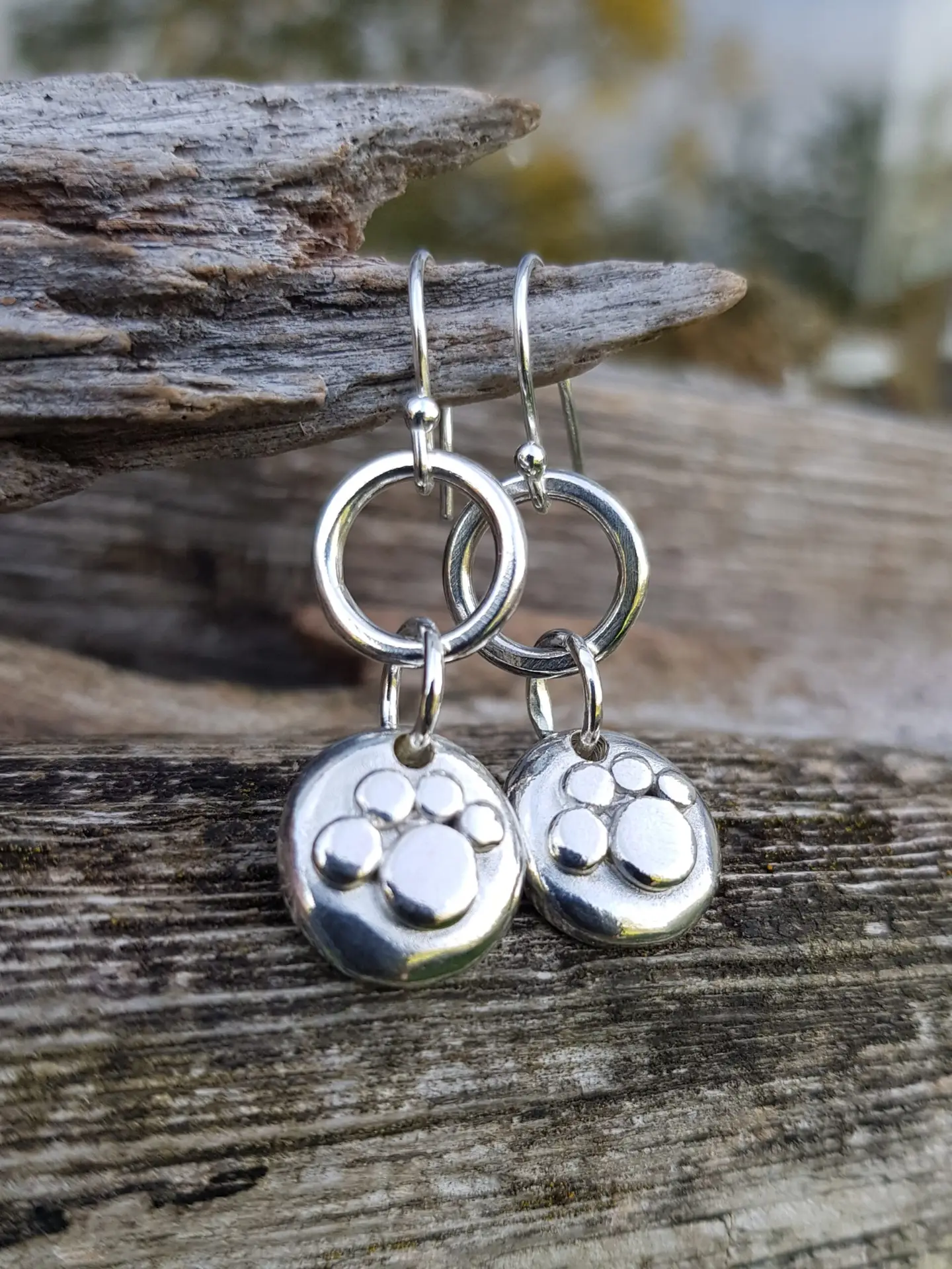Paw Print Pebble Drops - Image 3